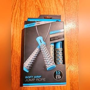 NIB TKO Soft Grip Jump Rope (Glacier & Ash)